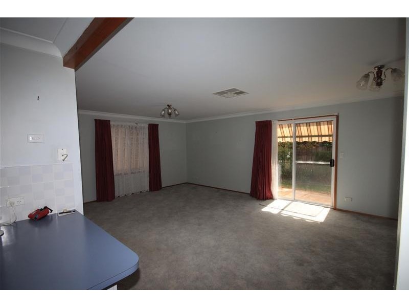 2/5 Cowper Close, Tamworth NSW 2340