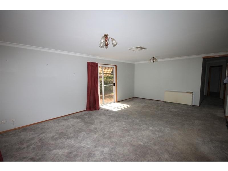 2/5 Cowper Close, Tamworth NSW 2340