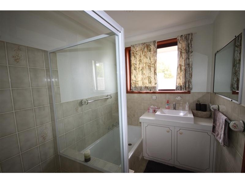 4 Dowell Avenue, Tamworth NSW 2340