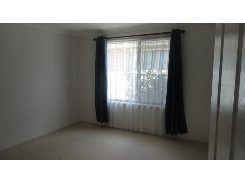 37 Illoura Street, Tamworth NSW 2340