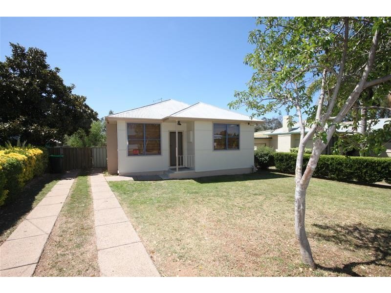 6 Mills Street, Tamworth NSW 2340