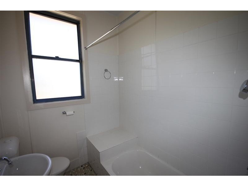 6 Mills Street, Tamworth NSW 2340