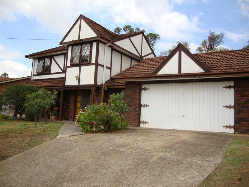 4 Andrew Avenue, Tamworth NSW 2340
