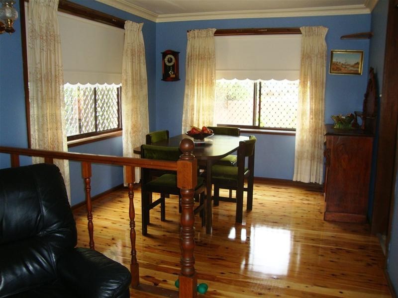 4 Andrew Avenue, Tamworth NSW 2340