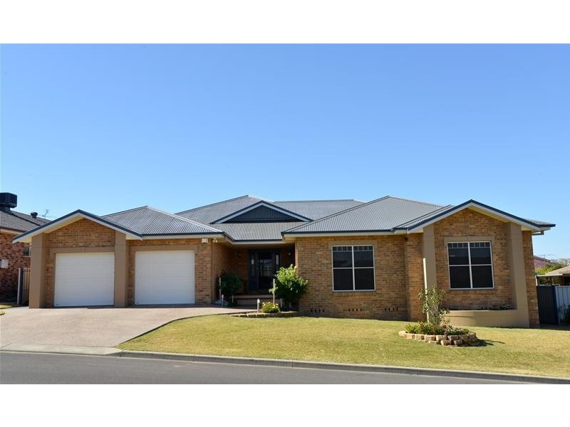 51 Grant Street, Tamworth NSW 2340