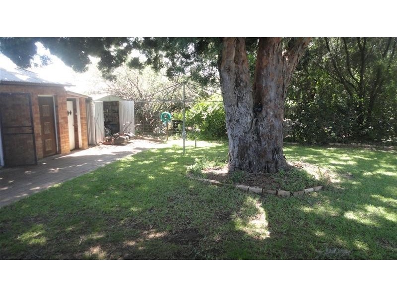 7 Edward Street, Tamworth NSW 2340