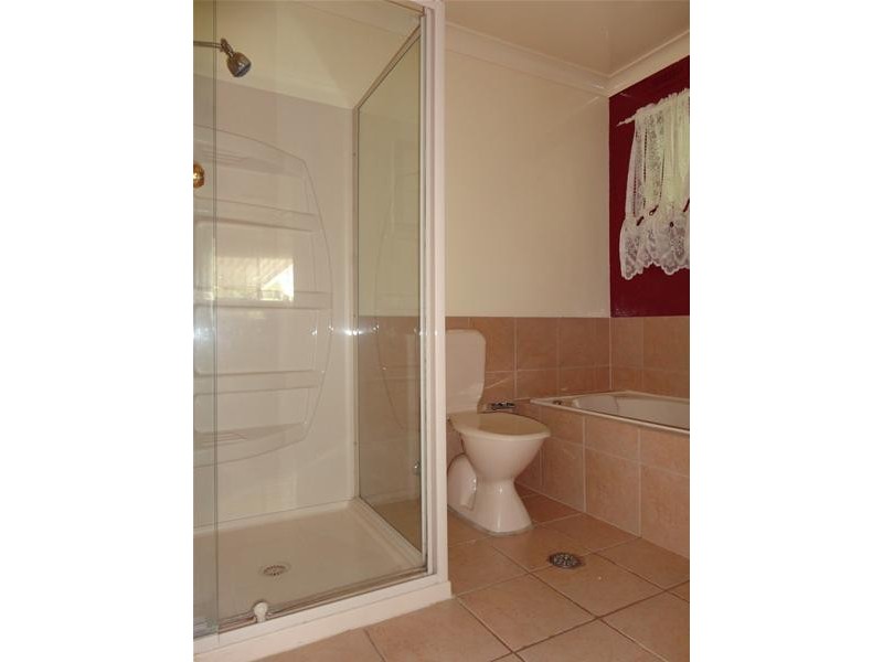 8 Dorothy Avenue, Kootingal NSW 2352