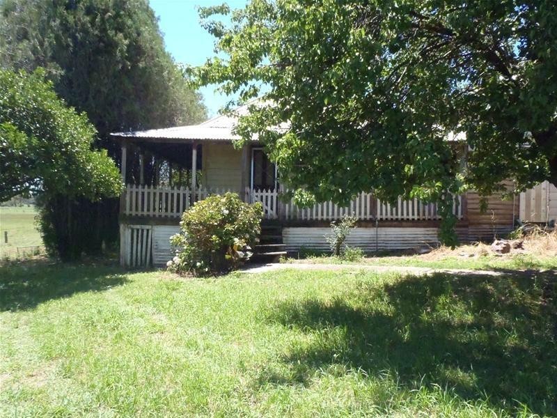 33 Munro Street, Woolomin NSW 2340