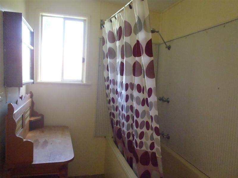 33 Munro Street, Woolomin NSW 2340