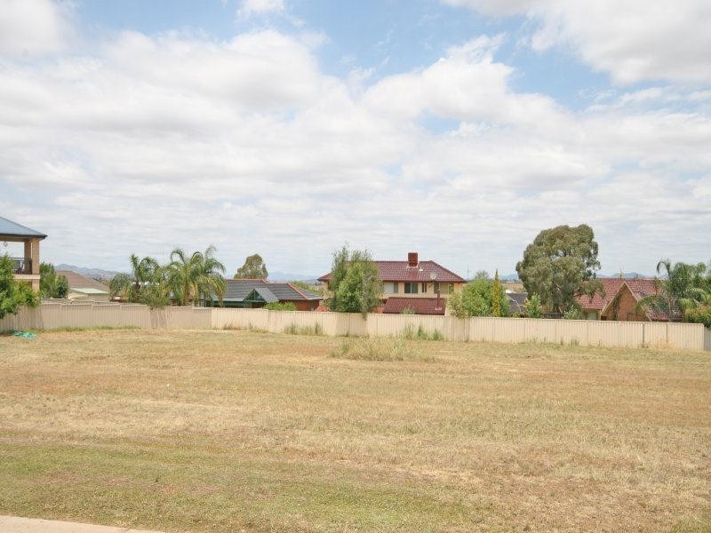 37 Ebony Close, Tamworth NSW 2340