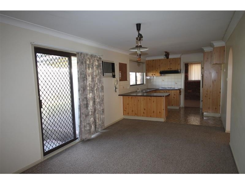 7 Curlew Crescent, Tamworth NSW 2340