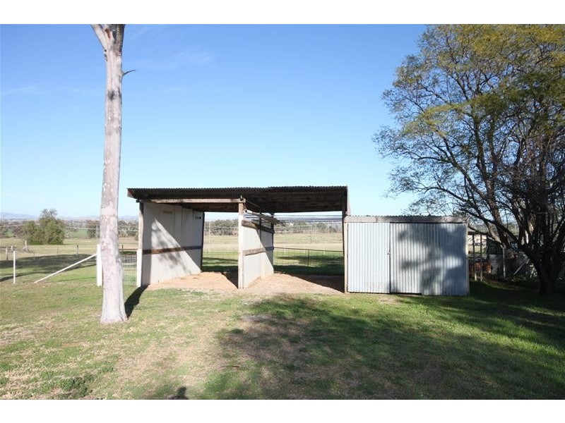 7 Curlew Crescent, Tamworth NSW 2340