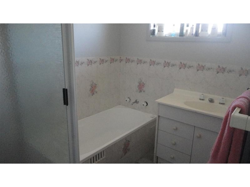 10 Caley Close, Tamworth NSW 2340