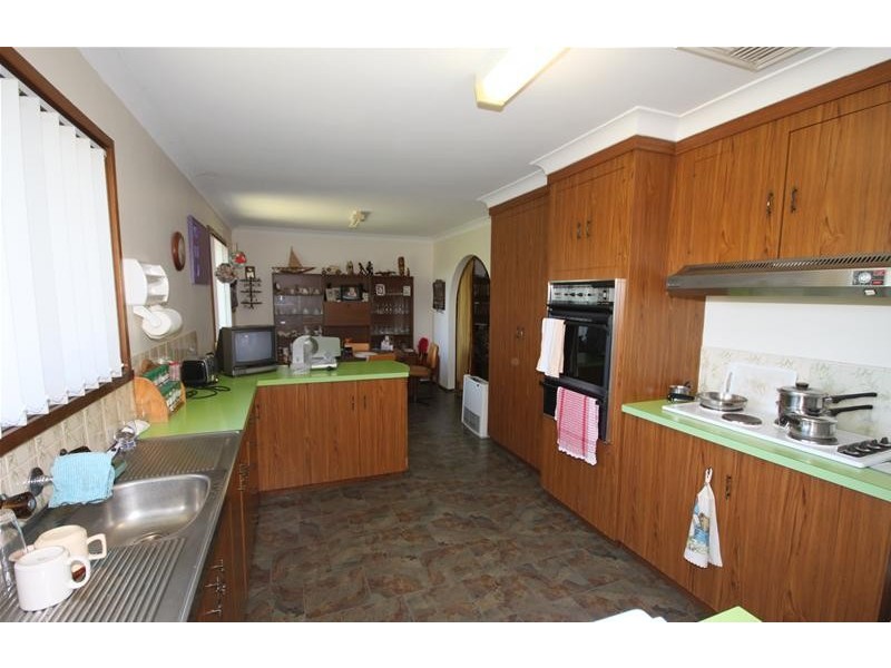 19 Monteray Street, Tamworth NSW 2340