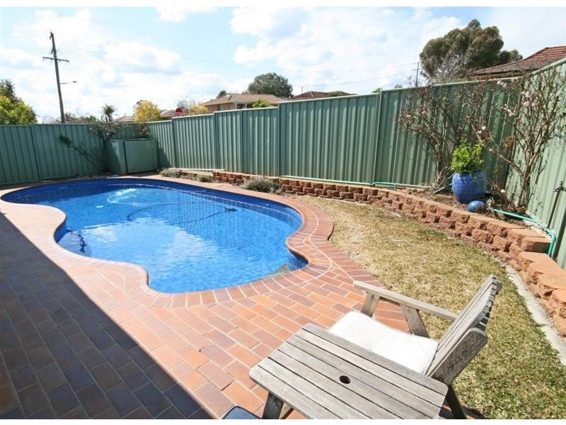 26 Cypress Street, Tamworth NSW 2340