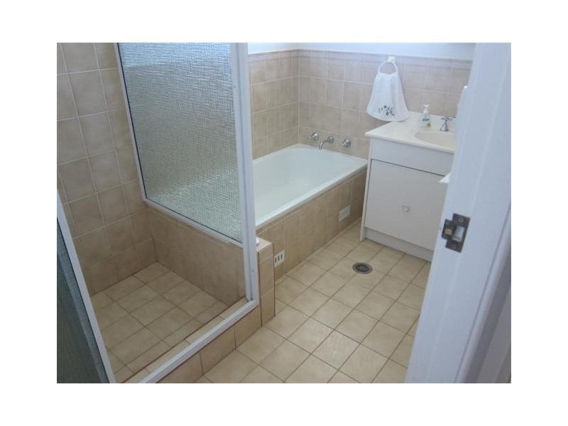 6/157 Carthage Street, Tamworth NSW 2340