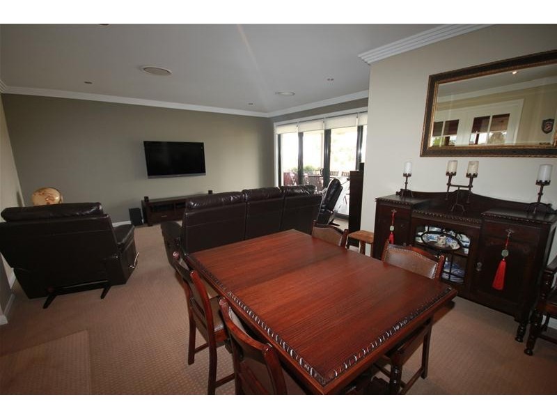 5 The Heights, Tamworth NSW 2340