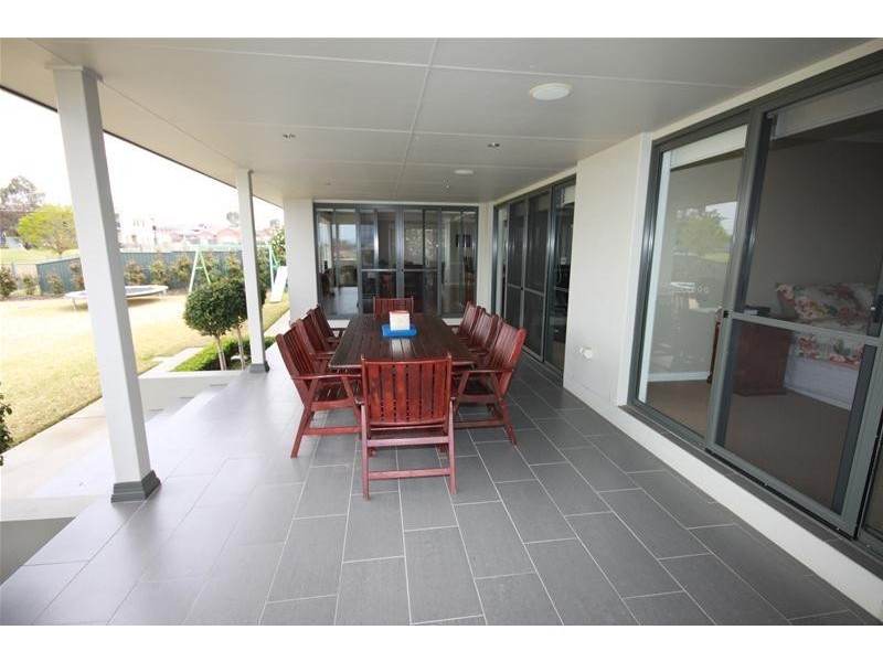 5 The Heights, Tamworth NSW 2340