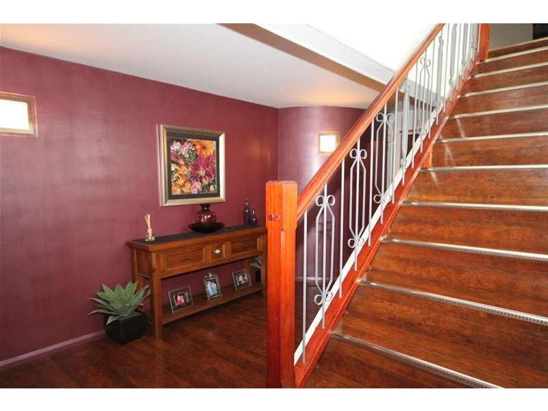 30 McRae Street, Tamworth NSW 2340