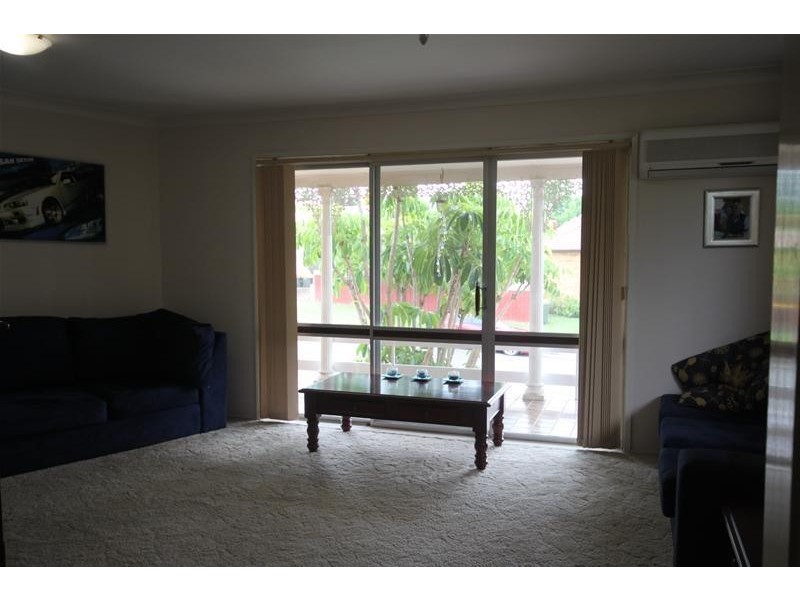 15 Arinya Street, Tamworth NSW 2340