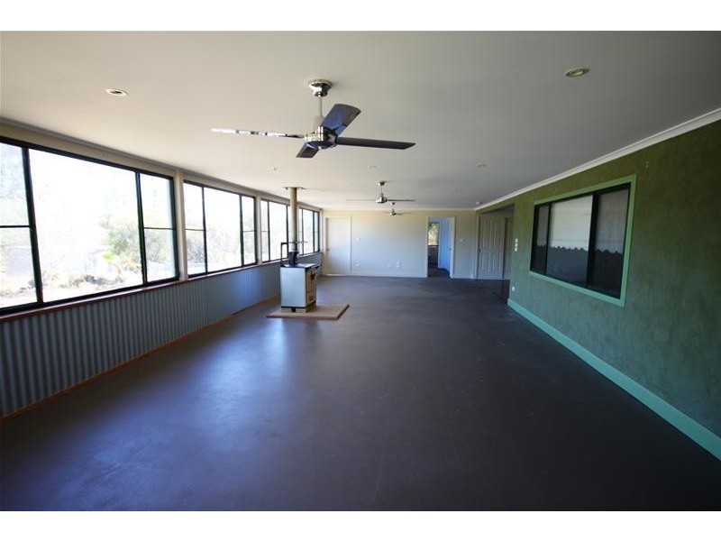 23 Loi Lane, Tamworth NSW 2340