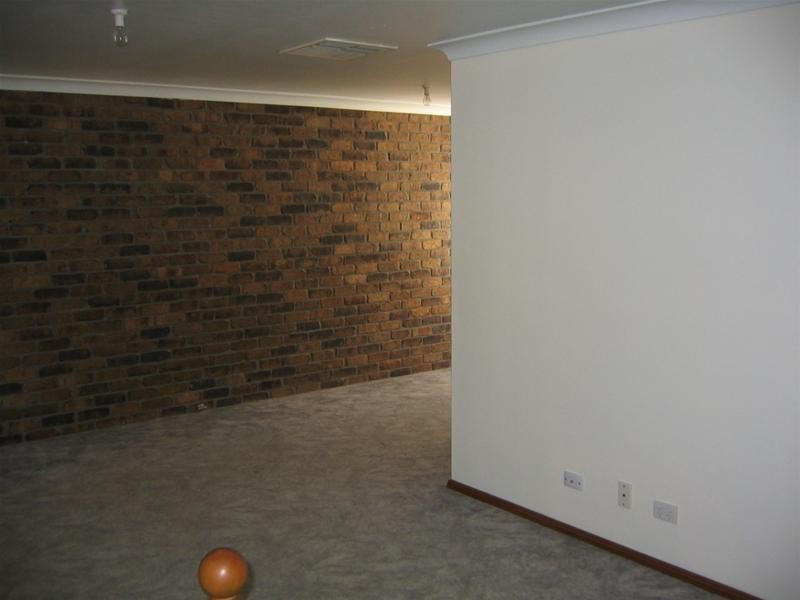 28 Mullumbimby Close, Tamworth NSW 2340