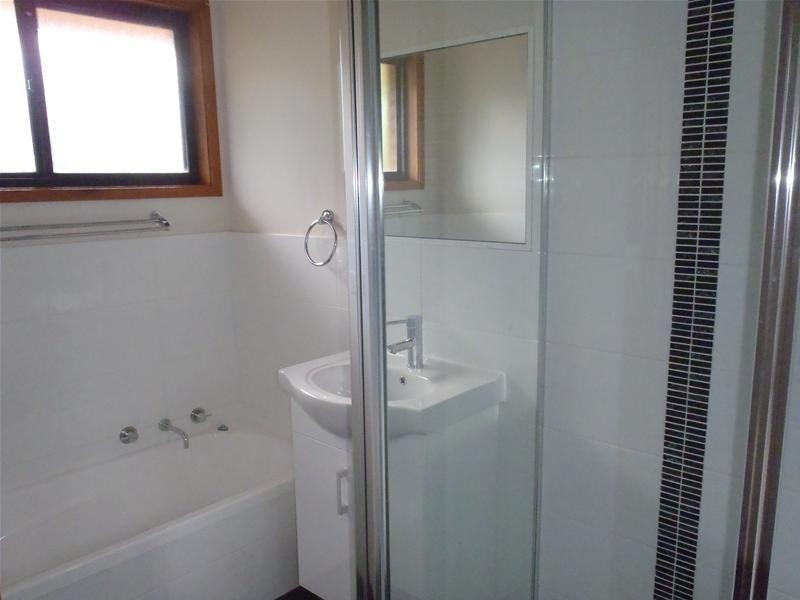 1/9 Cowper Close, Tamworth NSW 2340