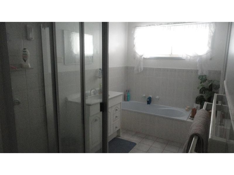 26 Brooklyn Park Road, Kootingal NSW 2352