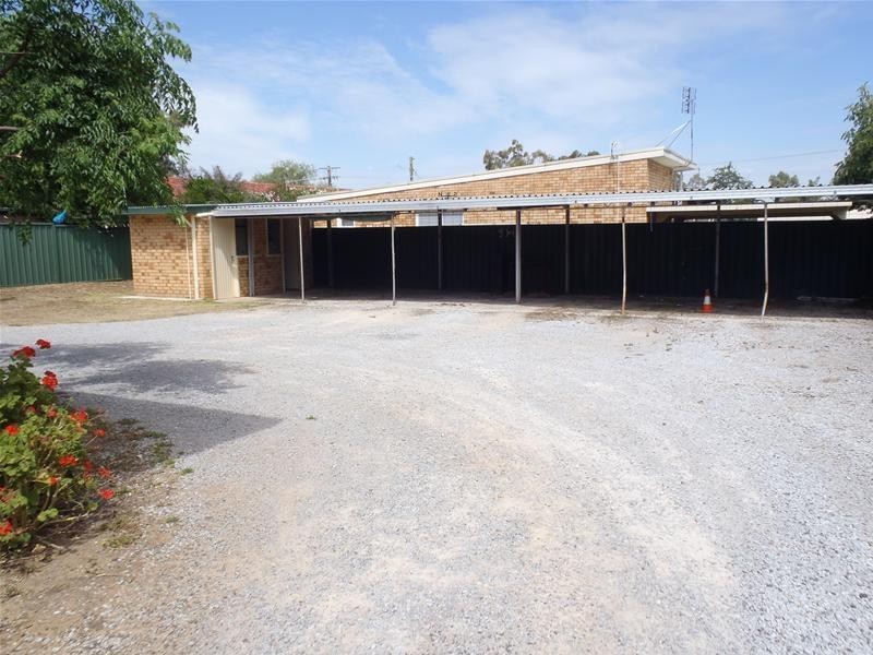 4/15 Diane Street, Tamworth NSW 2340