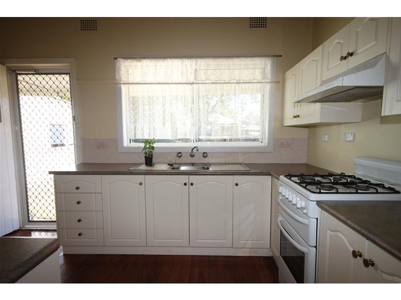 103B Piper Street, Tamworth NSW 2340