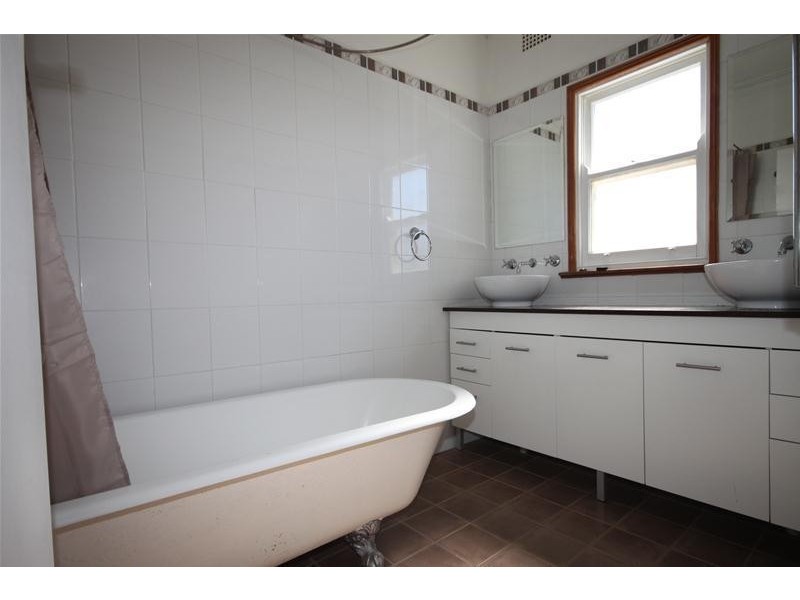 103B Piper Street, Tamworth NSW 2340