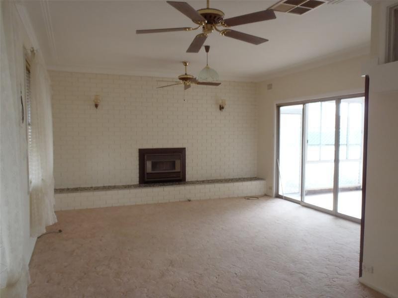 34 Edinburgh Street, Tamworth NSW 2340