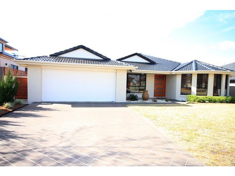 23 The Grange, Tamworth NSW 2340