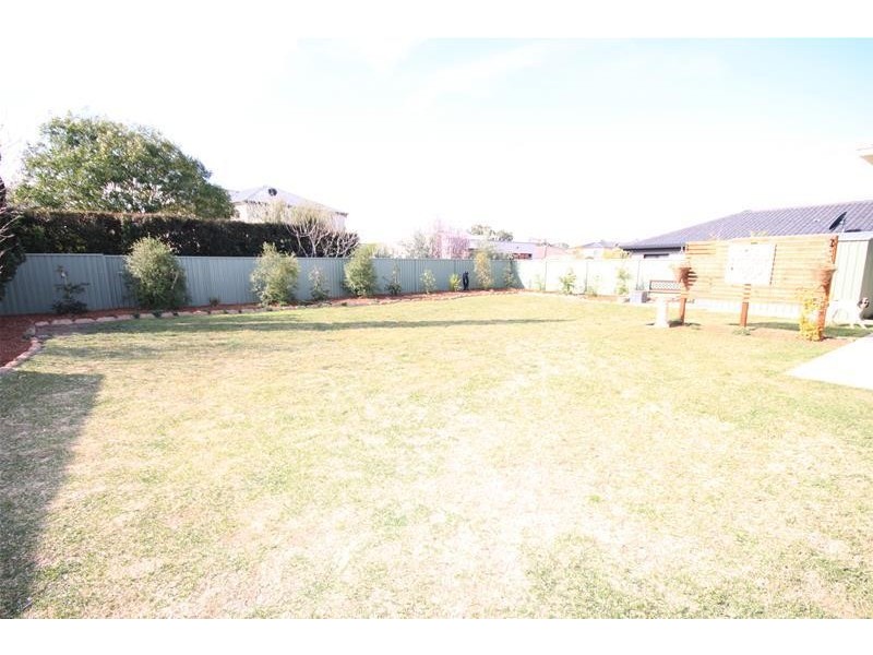 23 The Grange, Tamworth NSW 2340