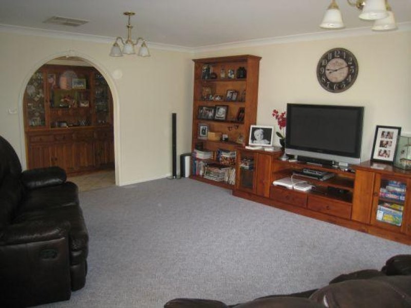 35 Peregrine Avenue, Calala NSW 2340