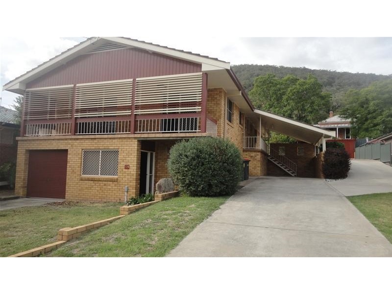 108 Raglan Street, Tamworth NSW 2340