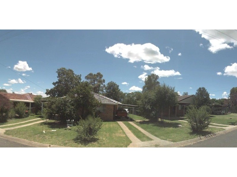 1/5 Fisher Road, Tamworth NSW 2340