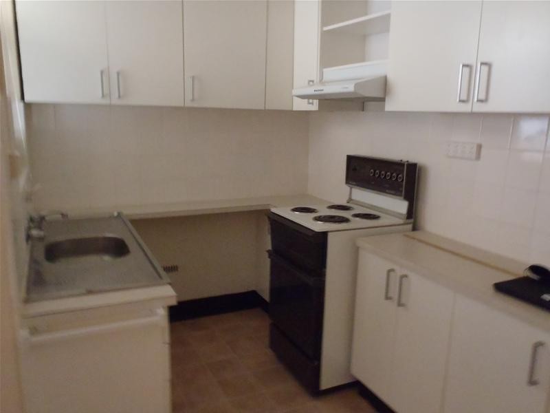 2/30 Upper Street, Tamworth NSW 2340