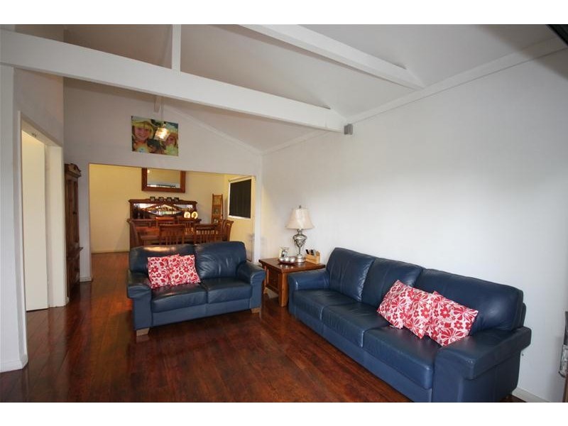 30 McRae Street, Tamworth NSW 2340