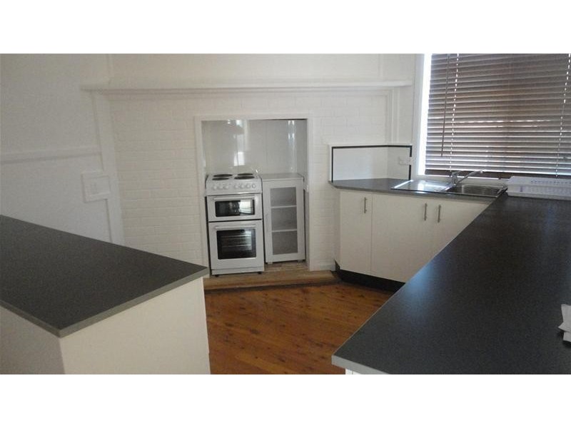 76 North Street, Tamworth NSW 2340