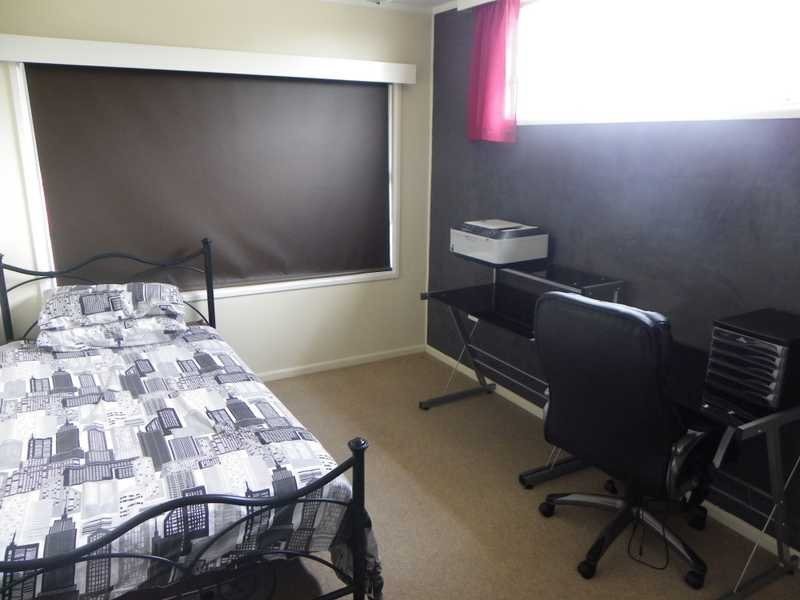 1/2 Vera Street, Tamworth NSW 2340