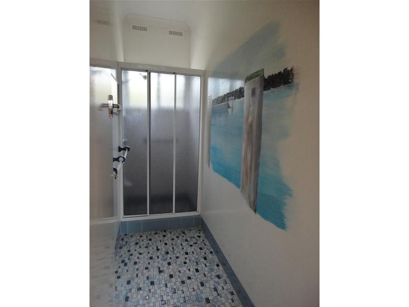 30 Woodstock Street, Tamworth NSW 2340