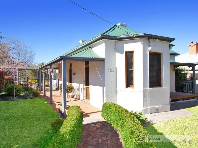 123 Brisbane Street, Tamworth NSW 2340