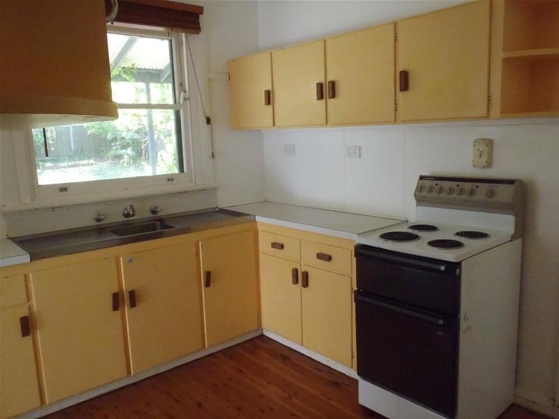 102 Rawson Avenue, Tamworth NSW 2340