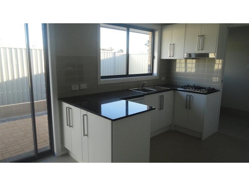 15-17 Warral Road, Tamworth NSW 2340