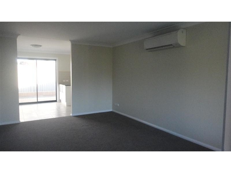 15-17 Warral Road, Tamworth NSW 2340