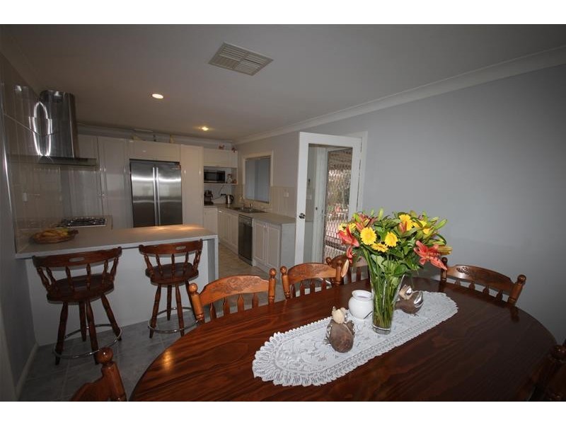 15 Chelmsford Street, Tamworth NSW 2340