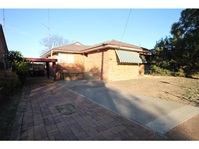 25 David Street, Tamworth NSW 2340