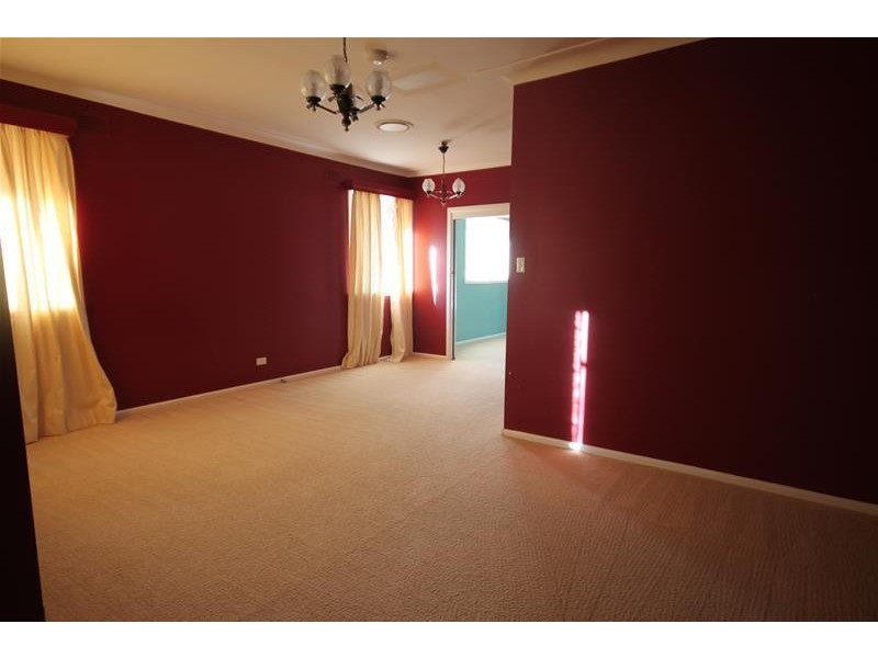 25 David Street, Tamworth NSW 2340