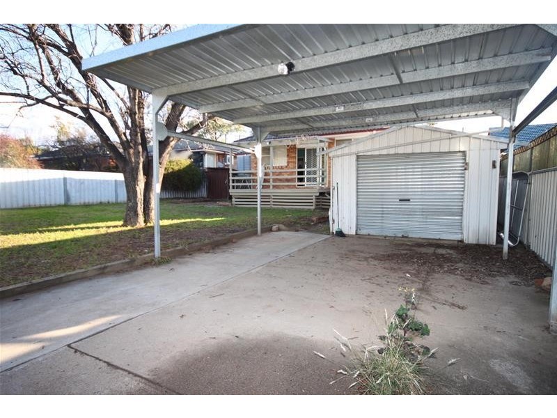 25 David Street, Tamworth NSW 2340